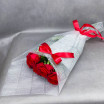 Букет из красных роз в оформлении (высота стебля-60 см) 2