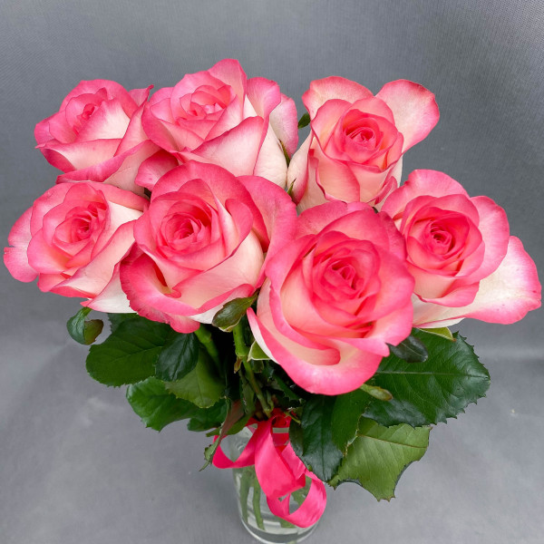 Букет розовых роз 