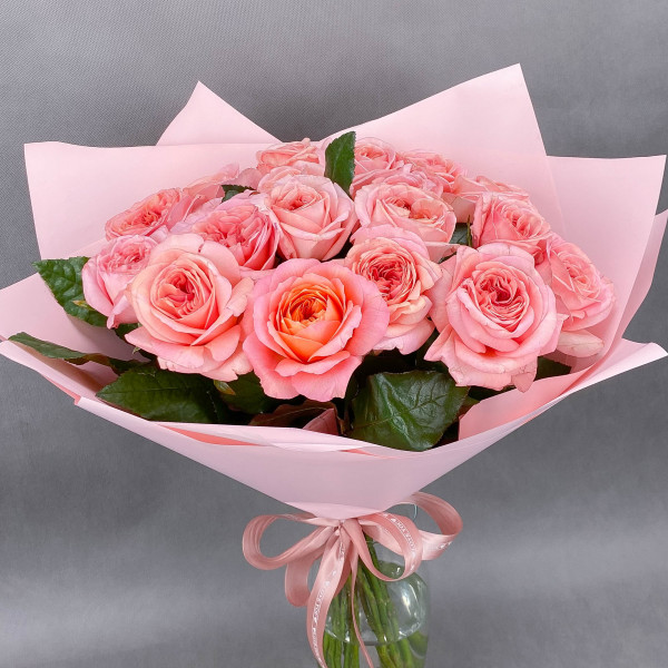 Нежное мгновение – букет из розовых роз
