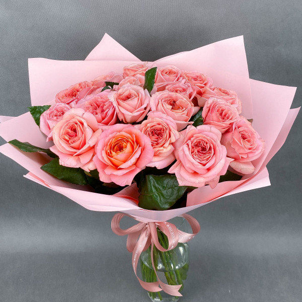 Нежное мгновение – букет из розовых роз